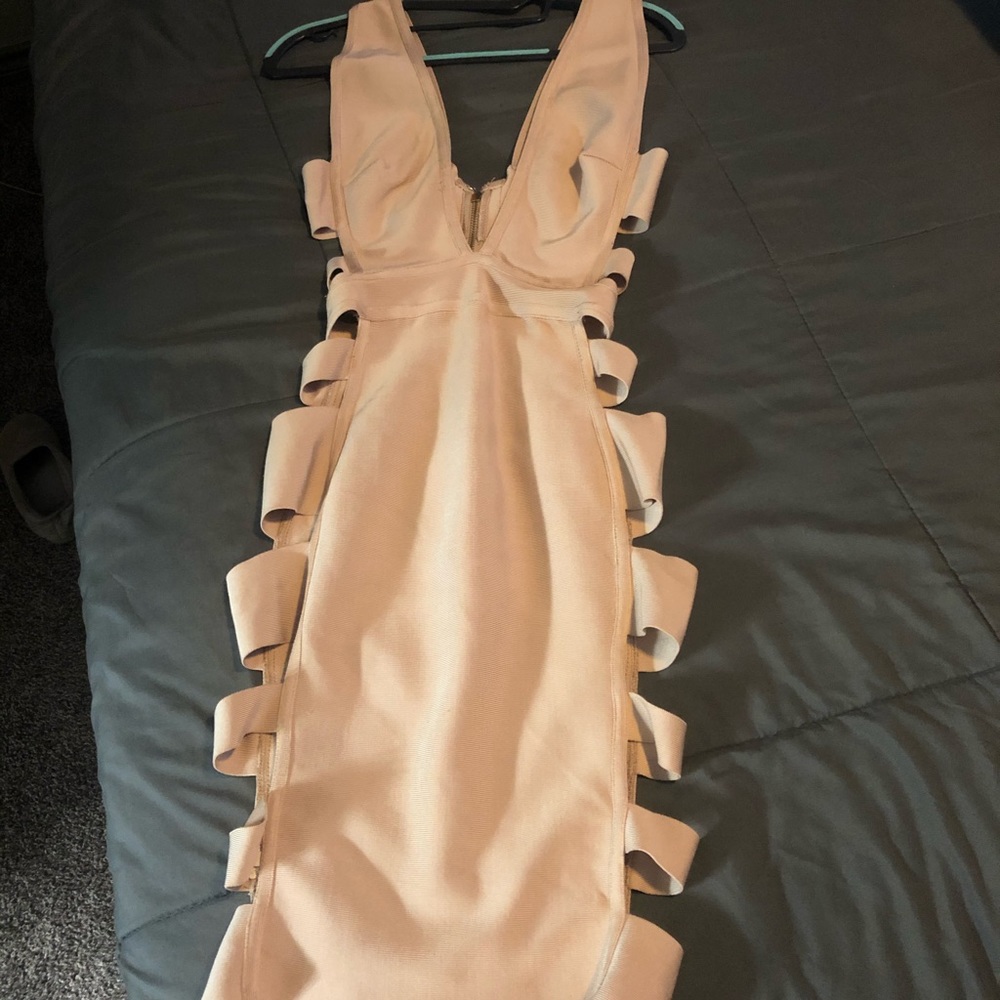 House of cb xs but fits small too
